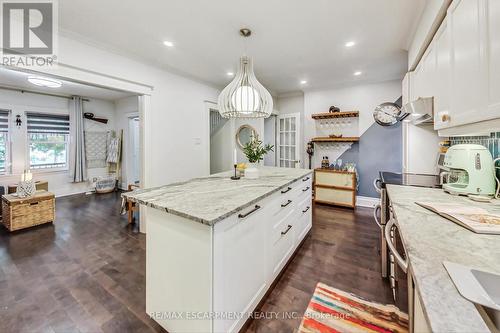 431 Hughson Street N, Hamilton (North End), ON - Indoor Photo Showing Kitchen