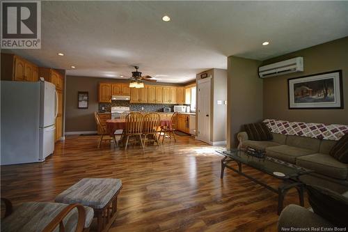 9247 Route 126, Kent Junction, NB - Indoor Photo Showing Living Room