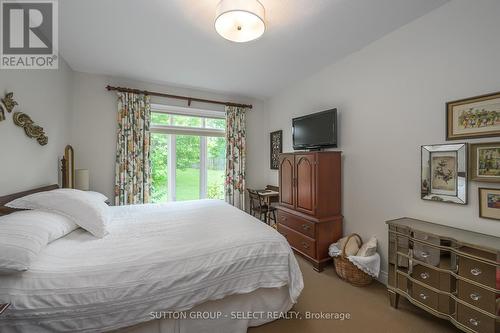 5 - 578 Mcgarrell Place, London, ON - Indoor Photo Showing Bedroom