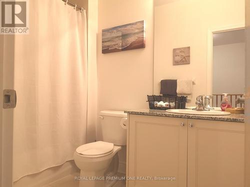 22 Farewell Avenue, Wasaga Beach, ON - Indoor Photo Showing Bathroom