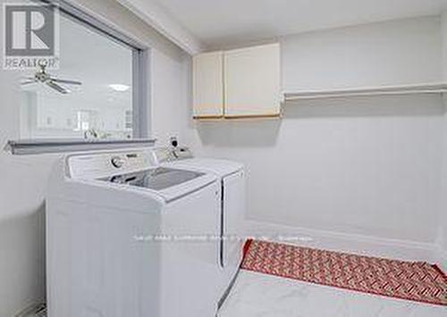 10 Curtiss Court, Barrie, ON - Indoor Photo Showing Laundry Room