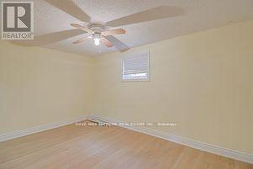 10 Curtiss Court, Barrie, ON - Indoor Photo Showing Other Room