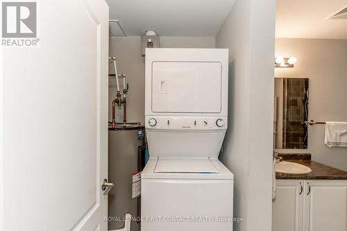 109 - 40 Ferndale Drive S, Barrie (Ardagh), ON - Indoor Photo Showing Laundry Room