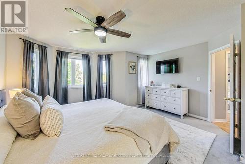 99 Holly Meadow Road, Barrie, ON - Indoor Photo Showing Bedroom