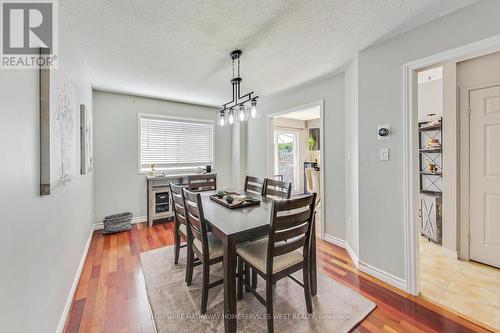 99 Holly Meadow Road, Barrie, ON - Indoor Photo Showing Dining Room