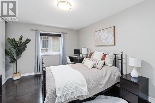 7229 Dime Crescent, Mississauga (Meadowvale Village), ON - Indoor Photo Showing Bedroom