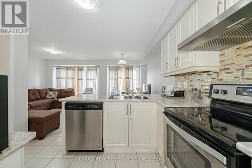 78 Stewardship Road, Brampton (Northwest Brampton), ON - Indoor Photo Showing Kitchen With Stainless Steel Kitchen With Double Sink