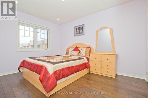 10 Davenhill Road, Brampton (Brampton East), ON - Indoor Photo Showing Bedroom