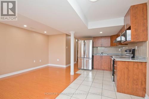 10 Davenhill Road, Brampton (Brampton East), ON - Indoor Photo Showing Kitchen With Double Sink