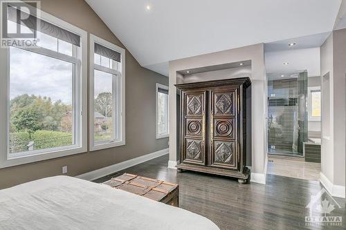 1601 Kingsdale Avenue, Ottawa, ON - Indoor Photo Showing Bedroom