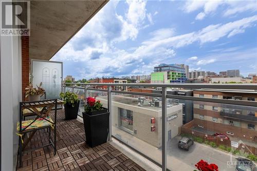 Balcony. - 354 Gladstone Avenue Unit#415, Ottawa, ON - Outdoor With Balcony