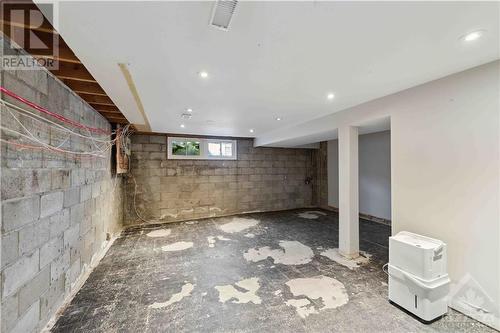 284 Selby Avenue, Ottawa, ON - Indoor Photo Showing Basement