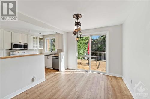 284 Selby Avenue, Ottawa, ON - Indoor Photo Showing Kitchen