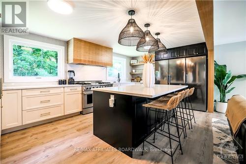 551 Little Rideau Lake Road, Rideau Lakes, ON - Indoor Photo Showing Kitchen With Upgraded Kitchen