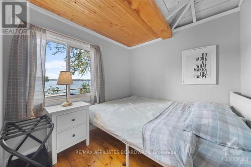 551 Little Rideau Lake Road, Rideau Lakes, ON - Indoor Photo Showing Bedroom