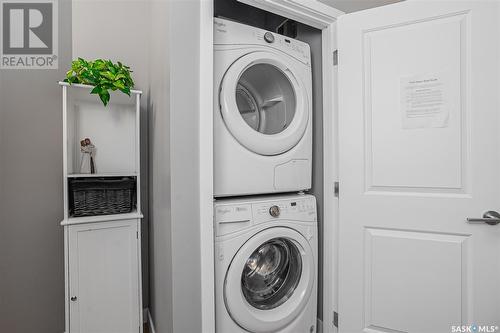 4 475 L Avenue S, Saskatoon, SK - Indoor Photo Showing Laundry Room