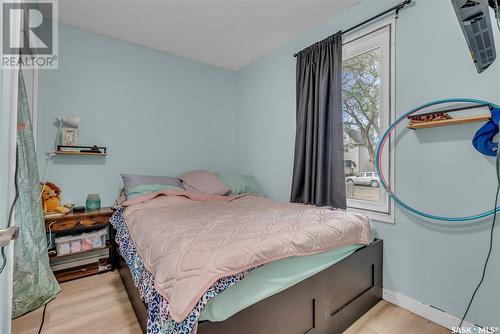 511 I Avenue N, Saskatoon, SK - Indoor Photo Showing Bedroom