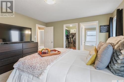 943 Gull Road, Regina, SK - Indoor Photo Showing Bedroom