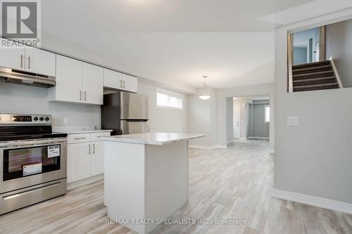 89 - 7768 Ascot Circle, Niagara Falls, ON - Indoor Photo Showing Kitchen