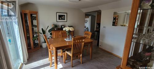 425 6Th Avenue E, Unity, SK - Indoor Photo Showing Dining Room