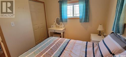 425 6Th Avenue E, Unity, SK - Indoor Photo Showing Bedroom