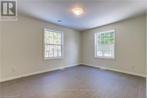 66 Sussex Square, Georgian Bluffs, ON - Indoor Photo Showing Other Room