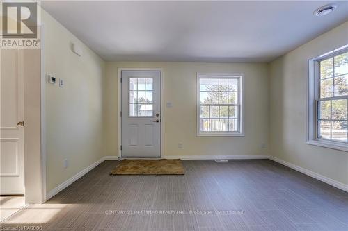 66 Sussex Square, Georgian Bluffs, ON - Indoor Photo Showing Other Room