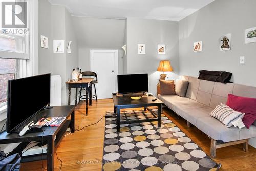 577 Huron Street, Toronto (Annex), ON - Indoor Photo Showing Living Room