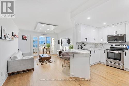 1708 - 5418 Yonge Street, Toronto (Willowdale West), ON - Indoor Photo Showing Kitchen