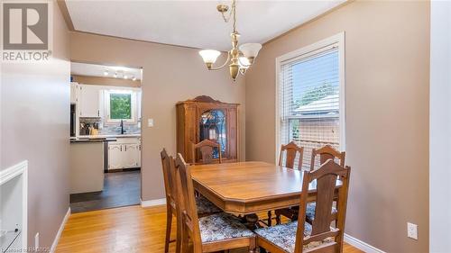 105 Boundary Road, Chatsworth, ON - Indoor Photo Showing Dining Room