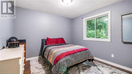 105 Boundary Road, Chatsworth, ON - Indoor Photo Showing Bedroom