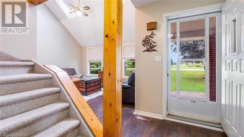 105 Boundary Road, Chatsworth, ON - Indoor Photo Showing Other Room