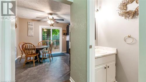 105 Boundary Road, Chatsworth, ON - Indoor Photo Showing Bathroom