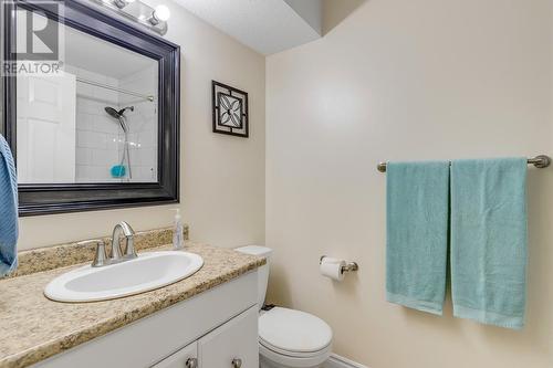 1480 Terai Road Unit# 111, Kelowna, BC - Indoor Photo Showing Bathroom