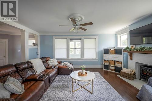 128 Talbot Street South, Essex, ON - Indoor Photo Showing Living Room With Fireplace