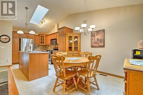 60 Tofflemire Court, Amherstburg, ON - Indoor Photo Showing Dining Room