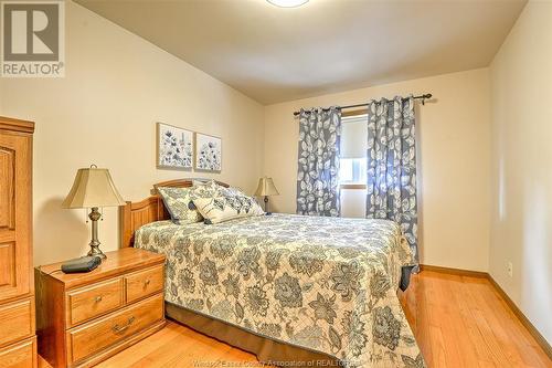 60 Tofflemire Court, Amherstburg, ON - Indoor Photo Showing Bedroom