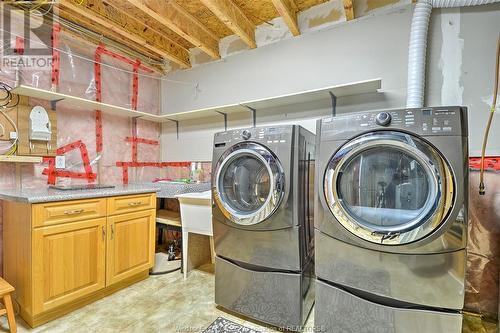 60 Tofflemire Court, Amherstburg, ON - Indoor Photo Showing Laundry Room