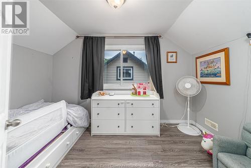 1679 Central Avenue, Windsor, ON - Indoor Photo Showing Bedroom