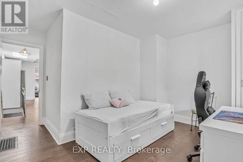 491 Jane Street, Toronto, ON - Indoor Photo Showing Bedroom