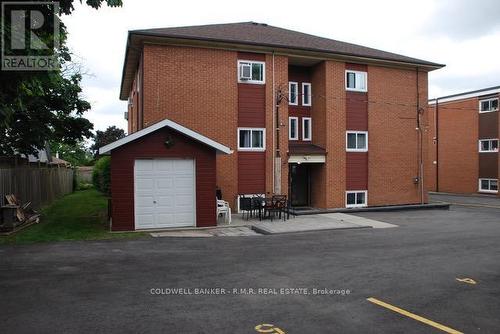 439 Austen Court, Oshawa (Donevan), ON - Outdoor With Exterior