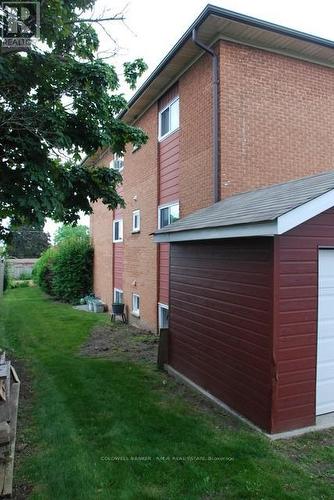 439 Austen Court, Oshawa (Donevan), ON - Outdoor With Exterior