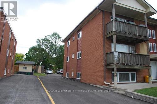 439 Austen Court, Oshawa (Donevan), ON - Outdoor