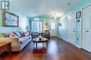 7724 Cortina Crescent, Niagara Falls (Ascot), ON  - Indoor Photo Showing Living Room 