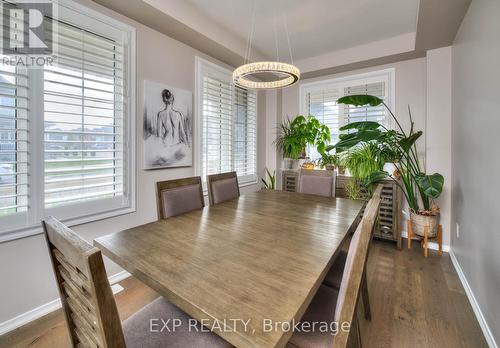 30 Fleming Crescent, Haldimand, ON - Indoor Photo Showing Dining Room