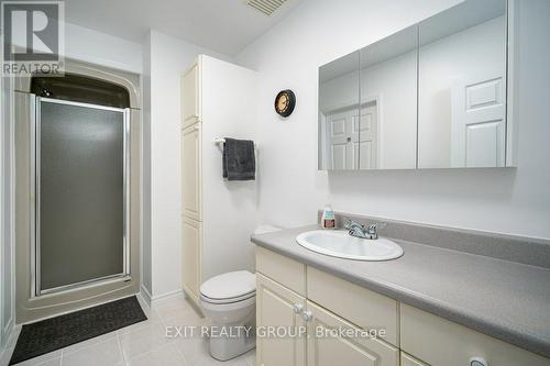 9 Quaker Court, Prince Edward County (Wellington), ON - Indoor Photo Showing Bathroom