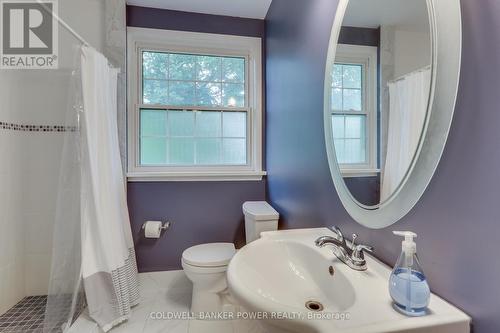 66 - 1220 Royal York Road, London, ON - Indoor Photo Showing Bathroom