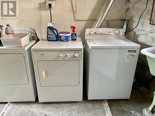 300 Cheapside Street, London, ON - Indoor Photo Showing Laundry Room