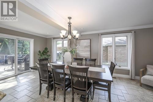 6907 Lambeth Walk, London, ON - Indoor Photo Showing Dining Room