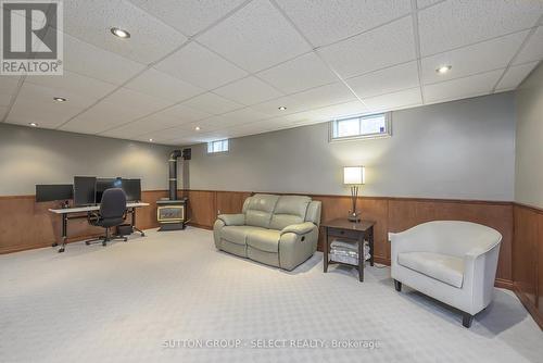 6907 Lambeth Walk, London, ON - Indoor Photo Showing Basement